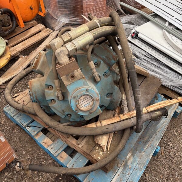 Staffa HMHDB400S Fixed Displacement Radial Piston Hydraulic Motor