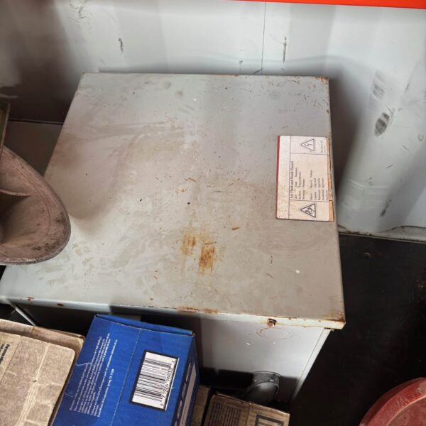 Hammond 45kVA - 600V to 480V Three Phase Transformer - Image 2