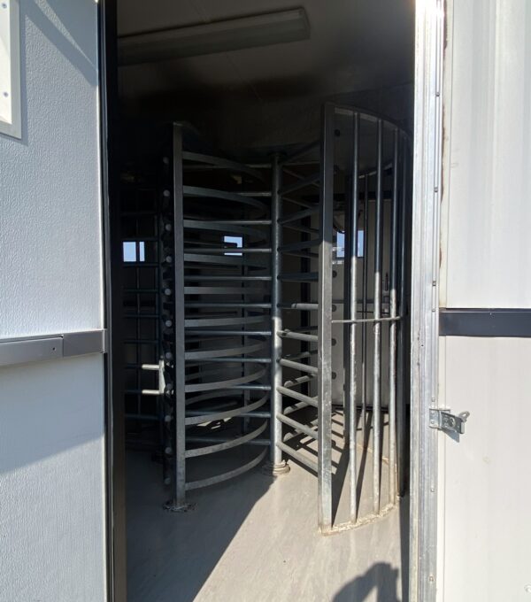 12' x 40' Office Trailer with Turnstiles - Image 5