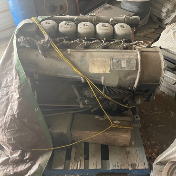 Deutz F6L912 Engine