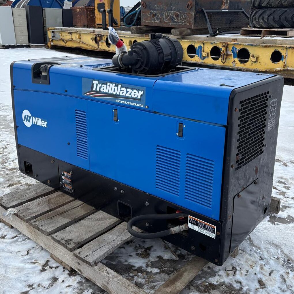 Miller Trailblazer 302 Air Pak Welder/ Generator - Image 5