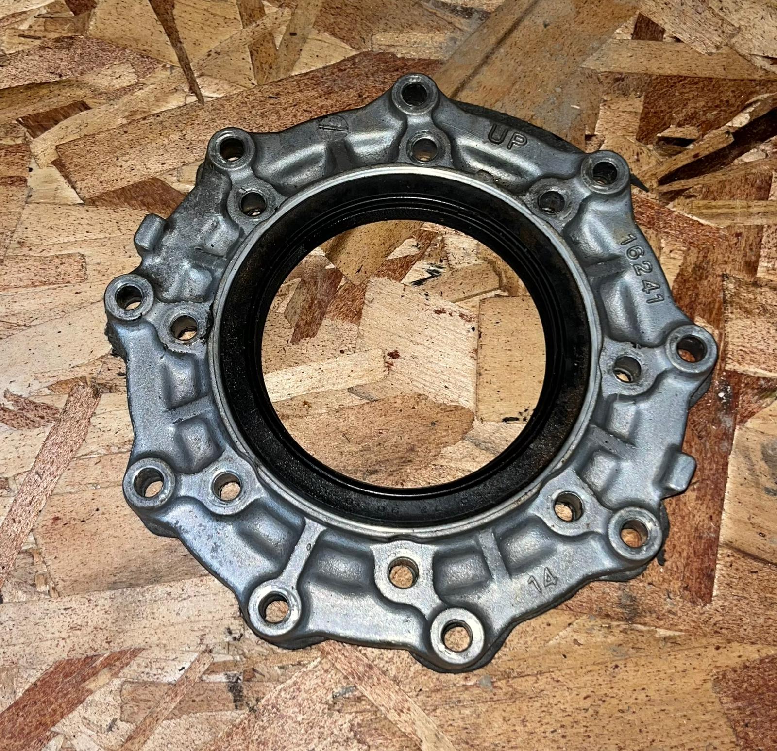 Kubota D1105 Bearing Case Cover W/Gasket