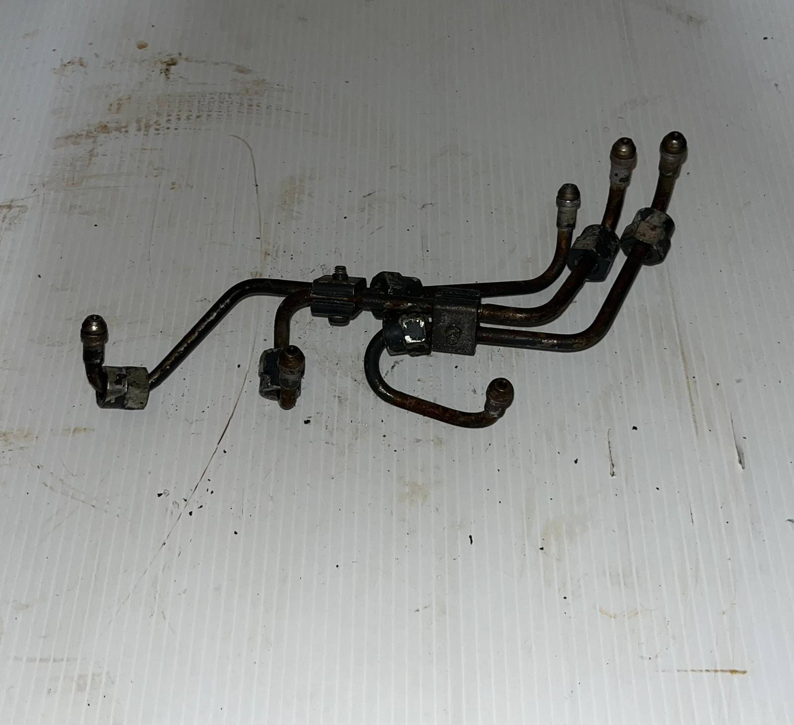 D902 Engine Fuel Injection Pipe Set