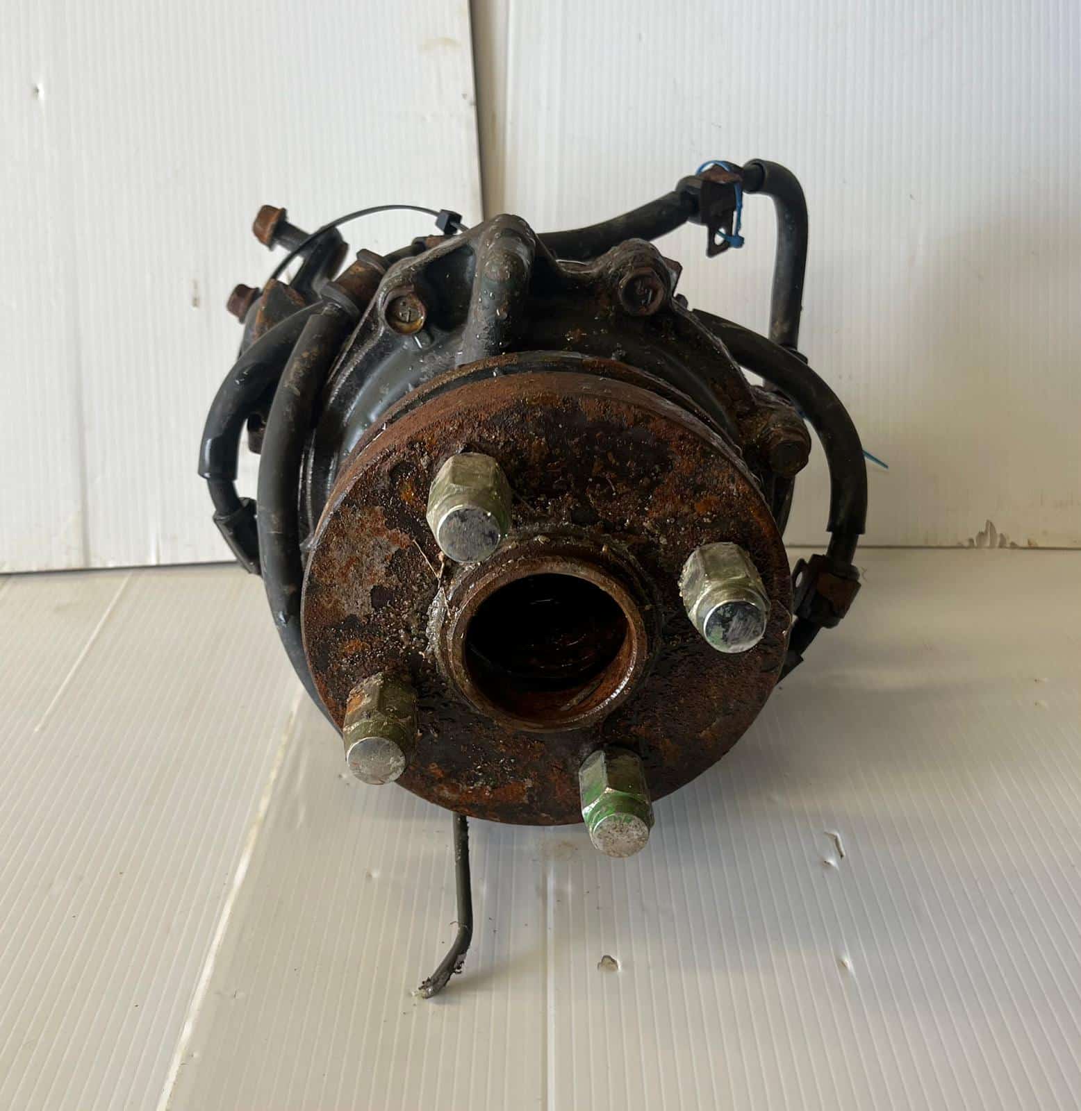 Kubota RTV-X Front Axle Knuckle Assy (RH) - Image 5