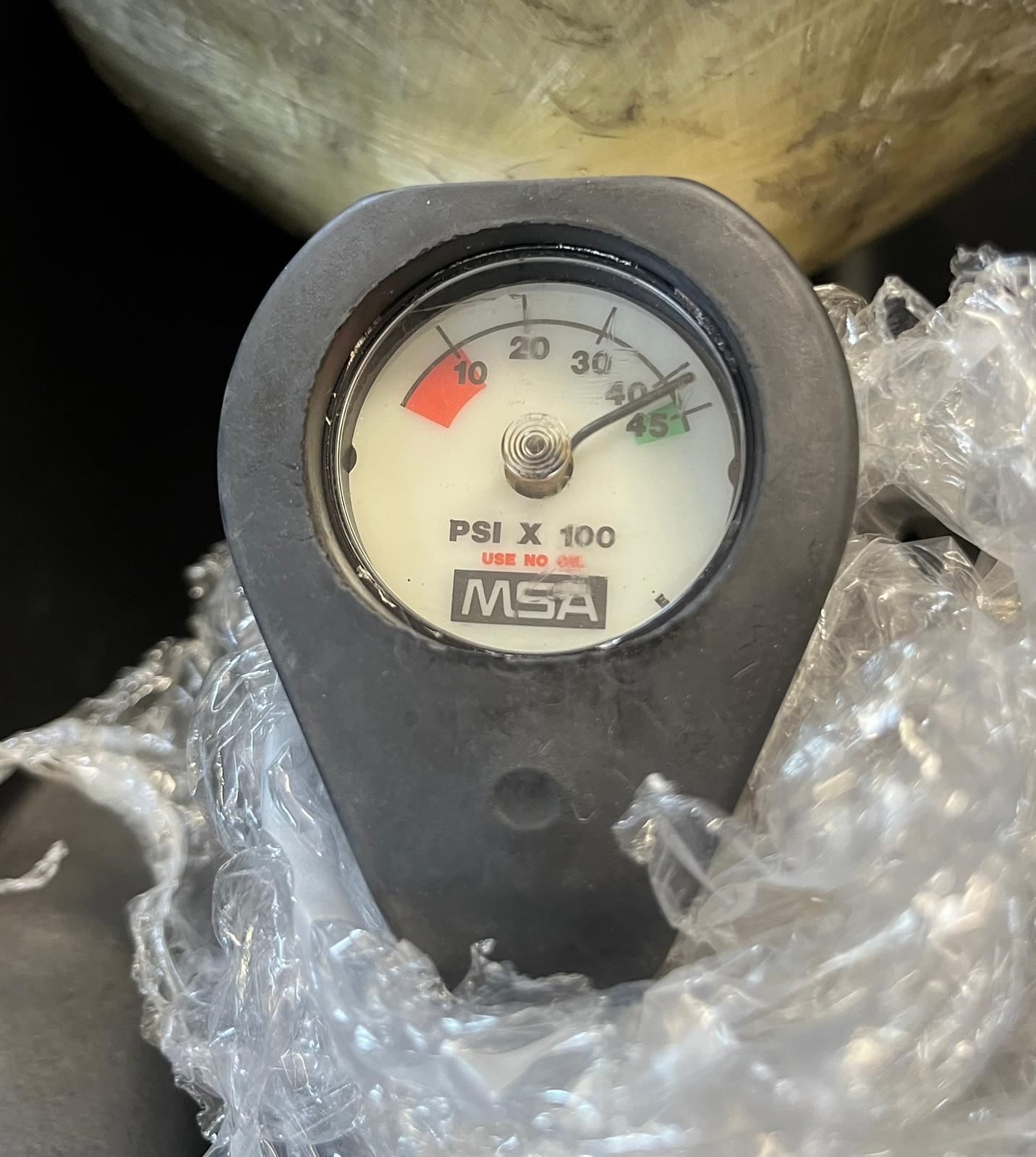 MSA H-45 Carbon Wrapped Air Cylinder w/Case - Image 4