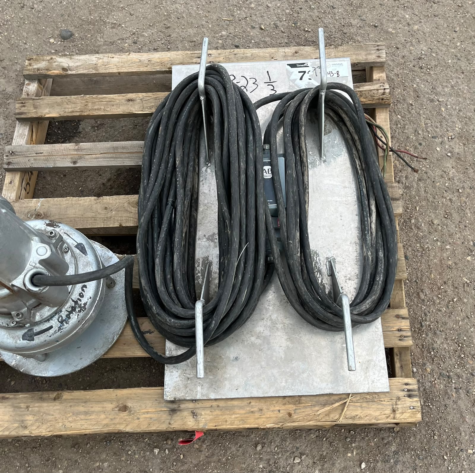Flygt 3068 Submersible Pump - 2.75" Discharge, 3.2HP w/ Starter - Image 3