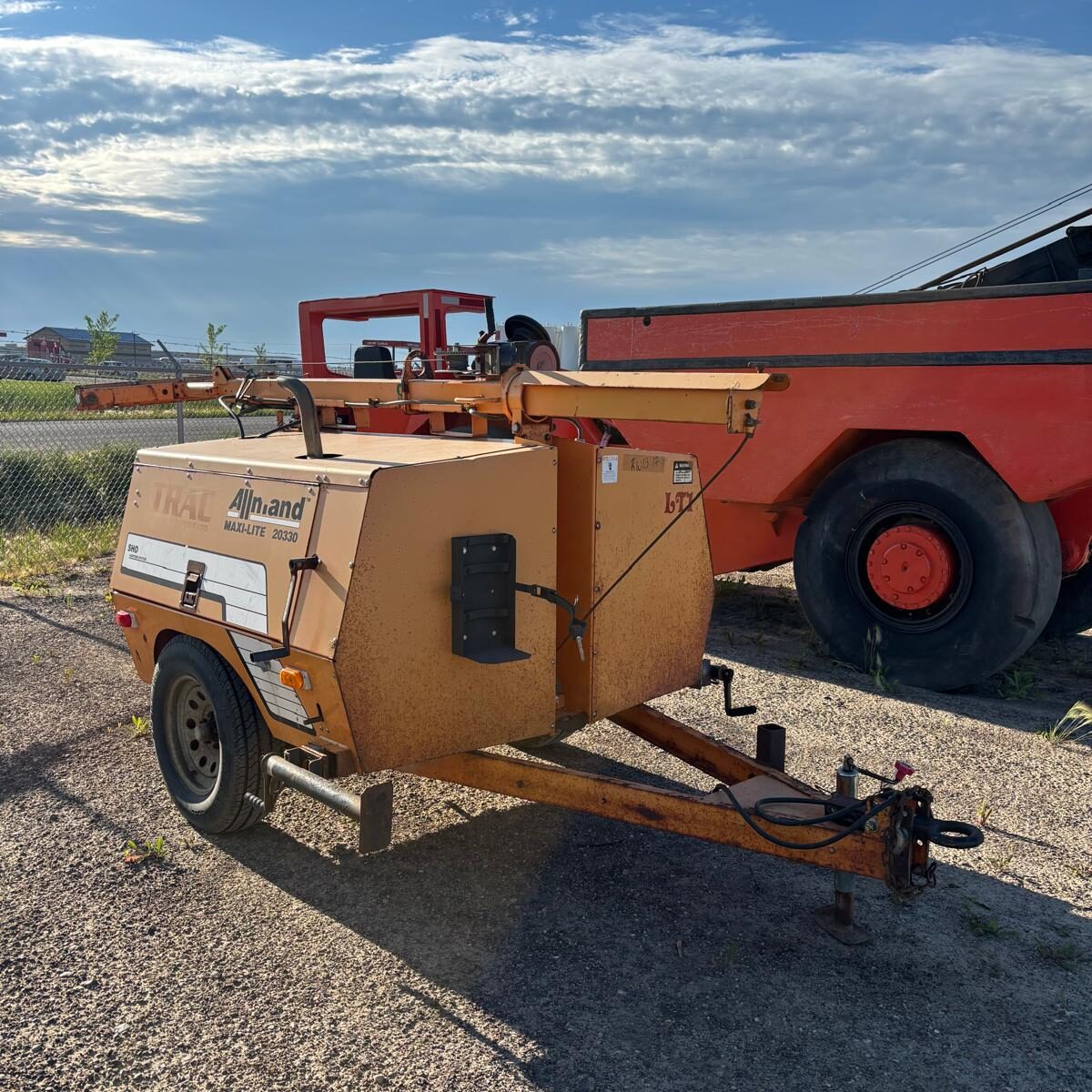 2005 Allmand Nite Lite 20330 Light Tower - Image 2