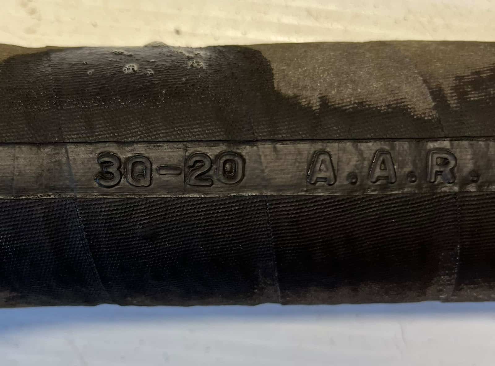 Air Brake Hose 1 1/4" ID M601-06 3Q-20 - Image 4