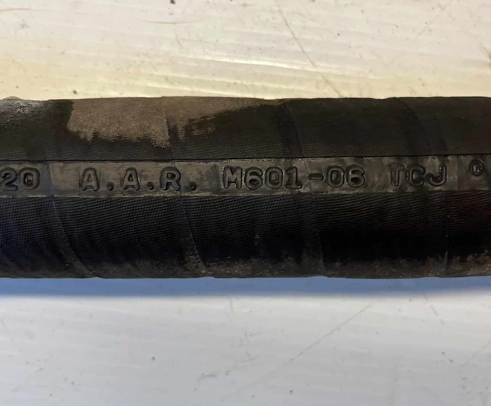 Air Brake Hose 1 1/4" ID M601-06 3Q-20 - Image 5